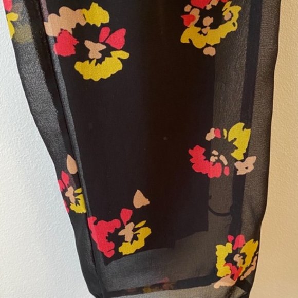 ✨HOST PICK✨Urban Outfitters Floral Pants - Picture 6 of 8